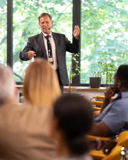 clôturer un séminaire