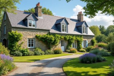 découvrez les meilleurs sites de locations de vacances à locronan et trouvez les options incontournables pour un séjour inoubliable dans ce charmant village breton.