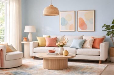 découvrez comment associer harmonieusement d'autres couleurs avec le bleu clair pour créer des combinaisons élégantes et équilibrées dans vos décors et tenues.